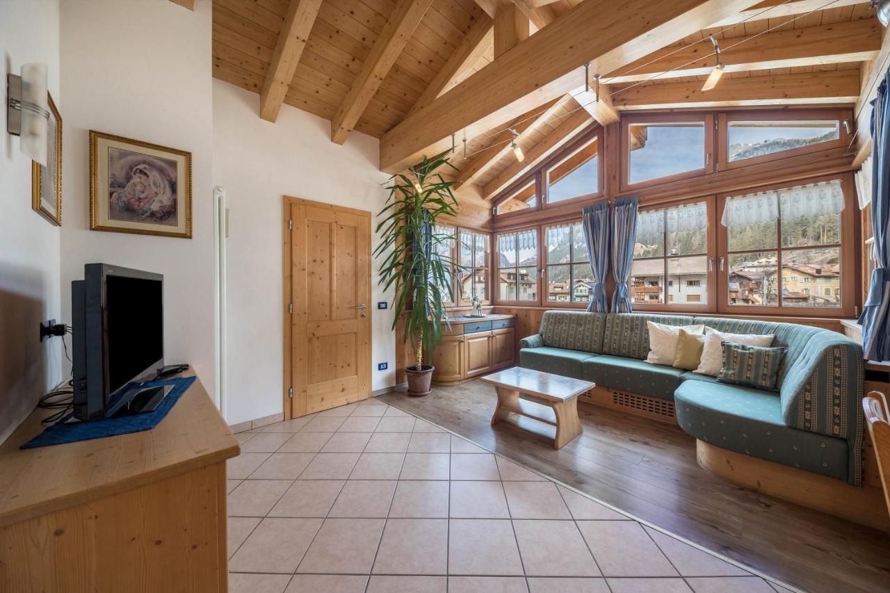 Cesa Zapin 1 Appartement Canazei Buitenkant foto