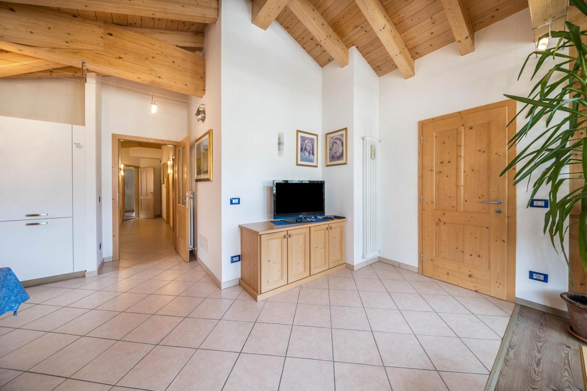 Cesa Zapin 1 Appartement Canazei Buitenkant foto